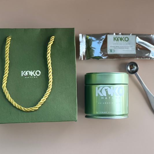 Matcha plechovka + nerezová odměrka